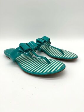 Arturo Chiang Beccaa turquoise patent leather thong sandals